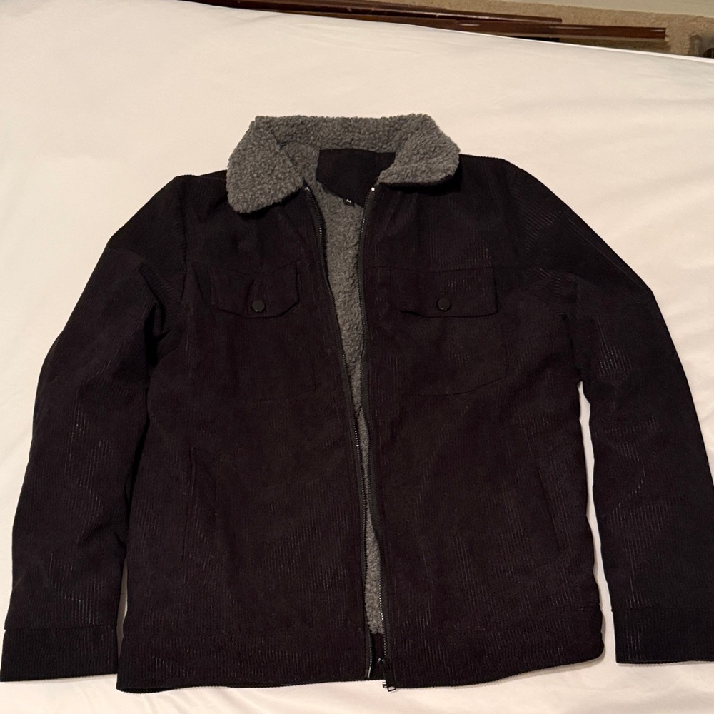 Men's Black Jacket with Gray Lining